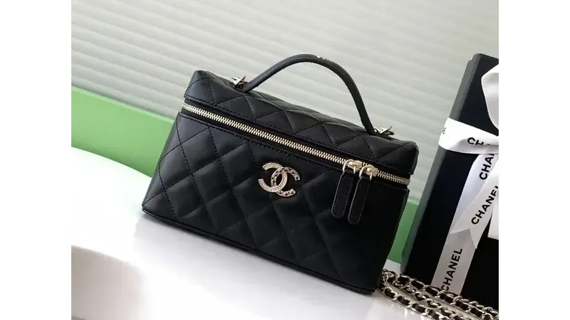 Chanel AP4407 Vanity with Chain — The Perfect Black Lambskin Holiday Gift