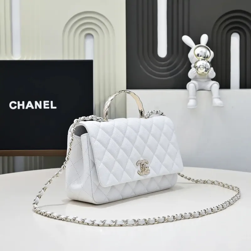Chanel Crush Handle box Bag Calfskin AS5554 White