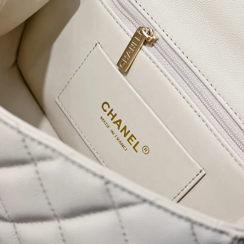 Chanel Crush Handle box Bag Calfskin AS5554 Apricot