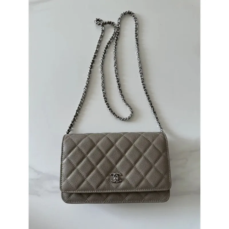 Chanel AP4241 Classic Wallet On Chain Grained Shiny Calfskin Gray