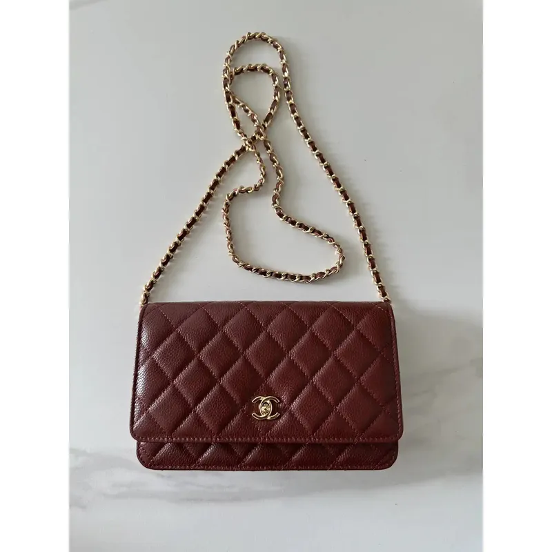 Chanel AP4241 Classic Wallet On Chain Grained Shiny Calfskin Wine Red