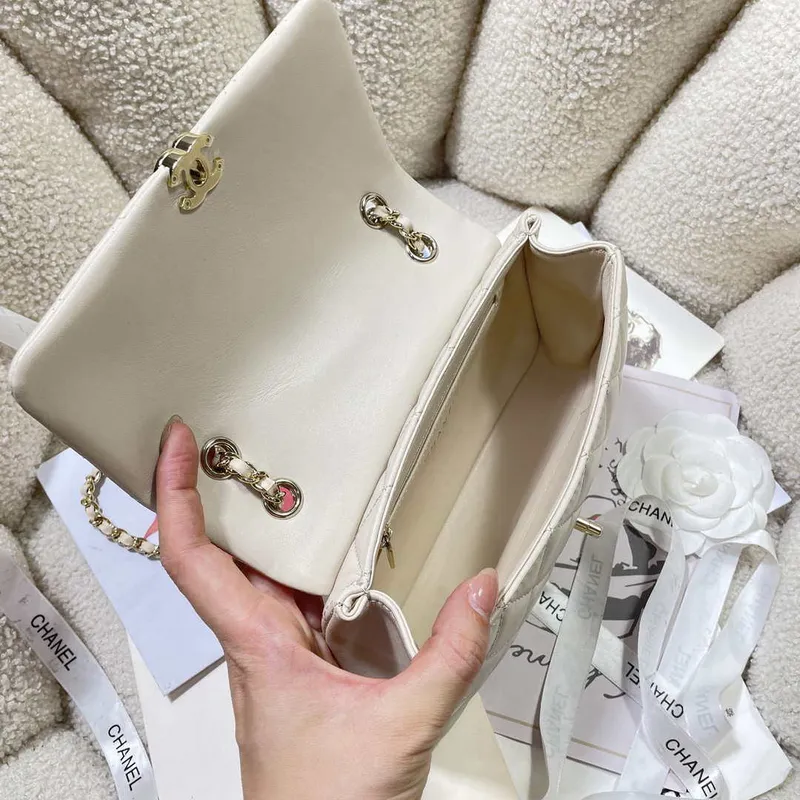 Chanel 25S Flap White Lambskin Bag AP5485 gold