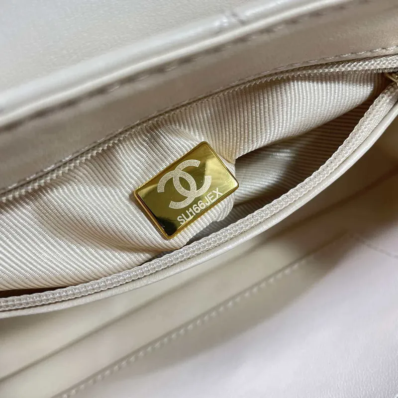 Chanel 25S Flap White Lambskin Bag AP5485 gold
