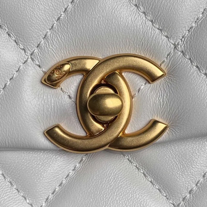 Chanel 25P AS5353 Flap Bag Shiny Lambskin  Imitation Pearls & Gold Tone Metal White