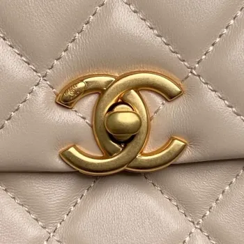 Chanel 25P AS5353 Flap Bag Shiny Lambskin  Imitation Pearls & Gold Tone Metal Apricot