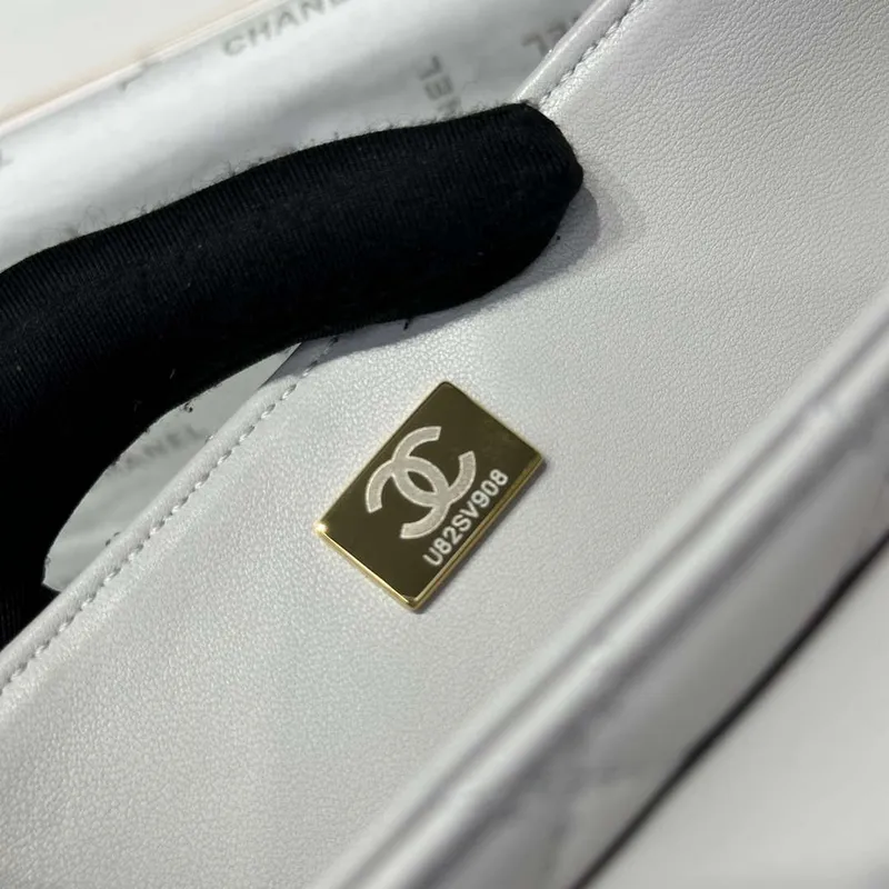 Chanel 25P AS5356 Meduim Flap Bag With Top Handle Gray Lambskin