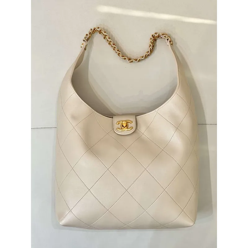 Chanel 25P AS5425 Large Hobo Handbag Shiny Lambskin & Gold Tone Metal Apricot