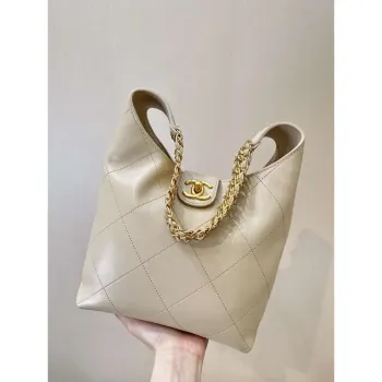 Chanel 25SS AS5403 Hobo Handbag Shiny Lambskin & Gold Tone Metal Apricot