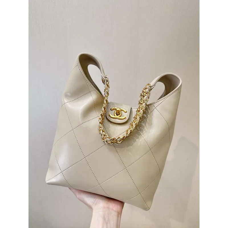 Chanel 25SS AS5403 Hobo Handbag Shiny Lambskin & Gold Tone Metal Apricot