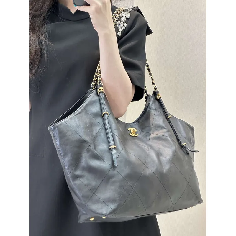 Chanel AS5463 25SS Maxi Shopping Bag  Calfskin & Gold Tone Metal  Black