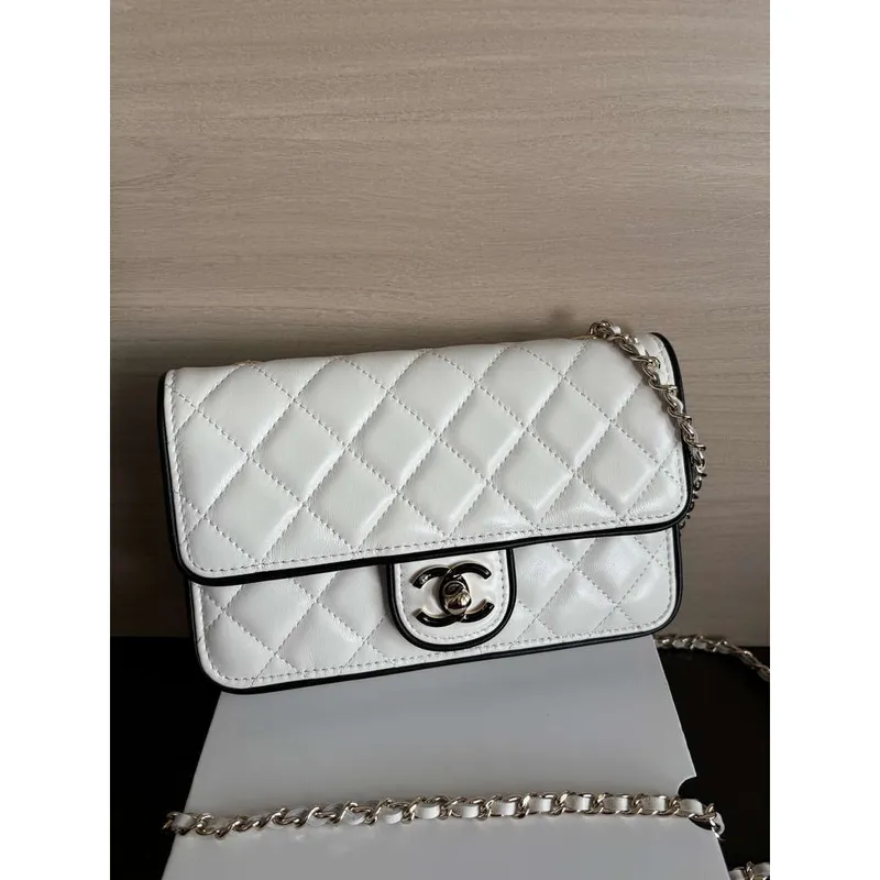 Chanel  AP4511  Spring Summer 2025 Pre collection Wallet On Chain White &  Black