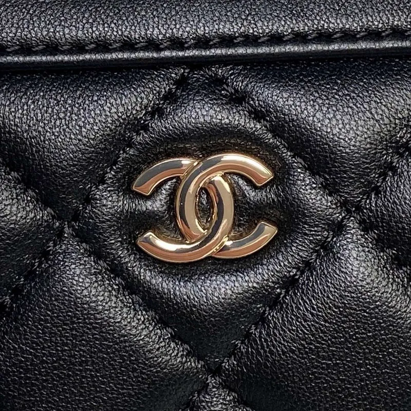 Chanel Ap4515 Clutch With Chain in Lambskin gold Black