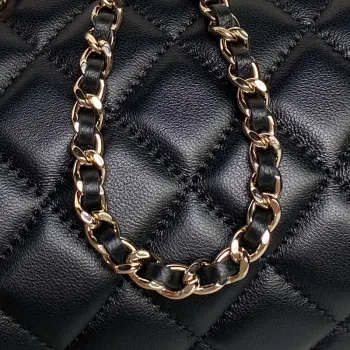 Chanel Ap4515 Clutch With Chain in Lambskin gold Black