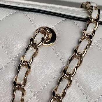 Chanel Ap4515 Clutch With Chain in Lambskin gold White & Black