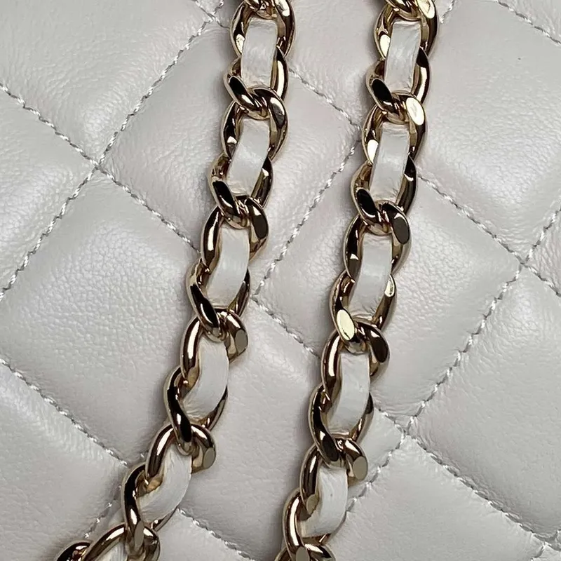 Chanel Ap4515 Clutch With Chain in Lambskin gold White & Black