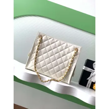 Chanel AS5303 Hobo Lambskin & Gold Tone Metal White