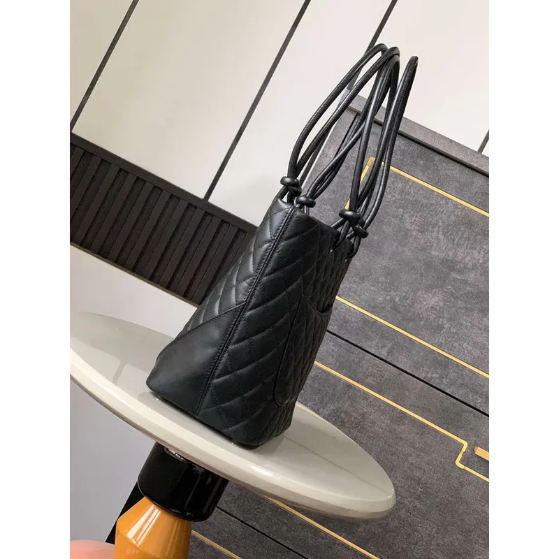 Chanel A98003 Vintage Large Bucket bag Black with White CC