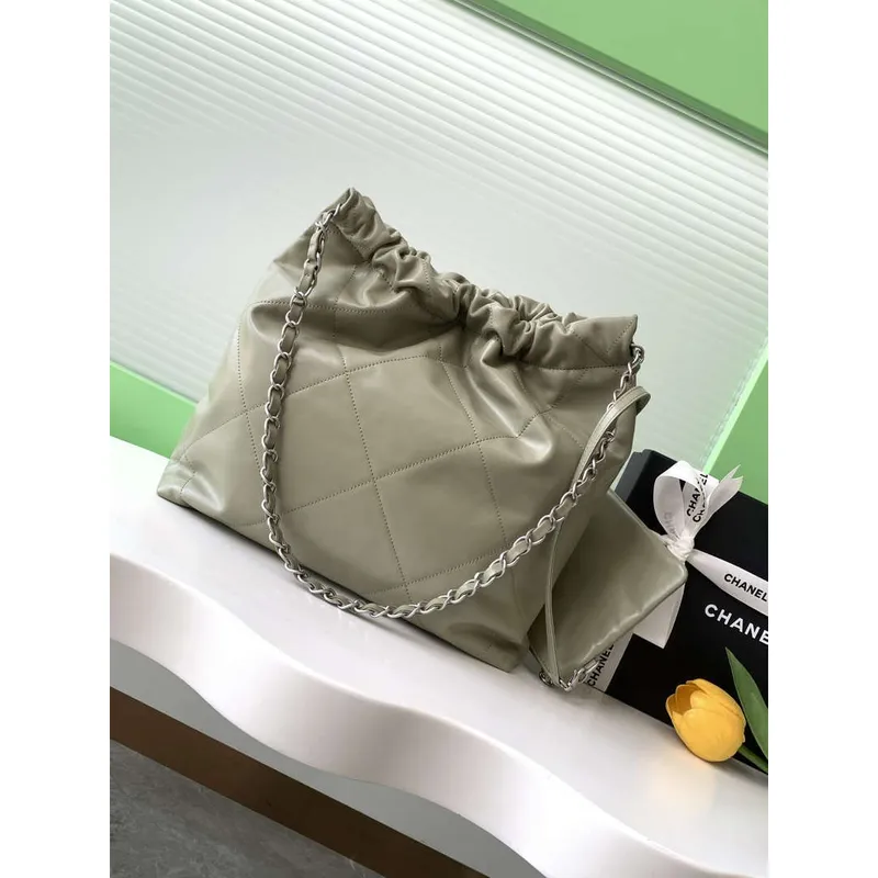 Chanel 22 AS3260 Small Handbag 25C Shiny Calfskin Light Green