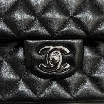 Chanel A01112 Flap Classic 11.12 Handbag Haas Lambskin & Gold Tone Metal Black