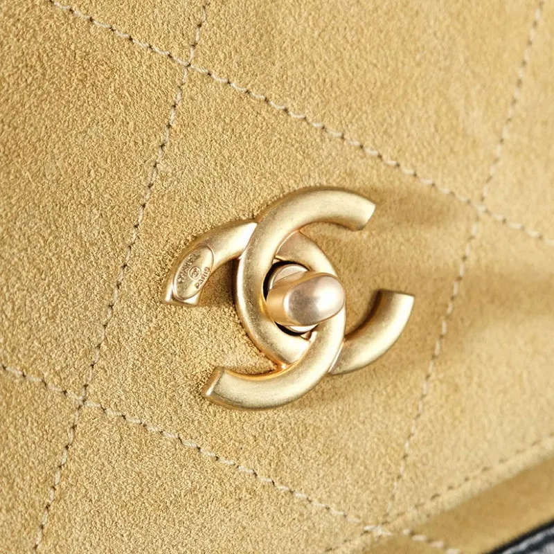 Chanel A99002 Shopping Bag 25P Diamond Basket Shopping Bag Black and Tan