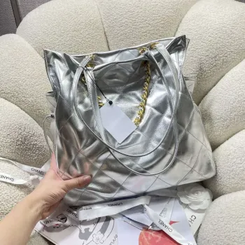 Chanel AS5315 Shopping Bag Shiny Lambskin & Gold Tone Metal Silver