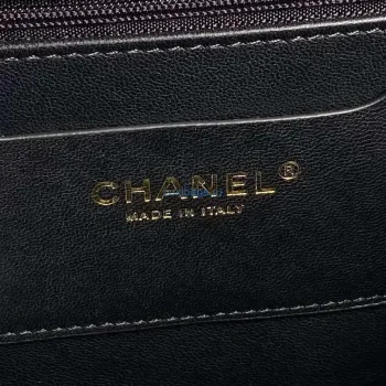 Chanel 25C AS5036 Small Tote Lambskin & Gold Tone Metal Black