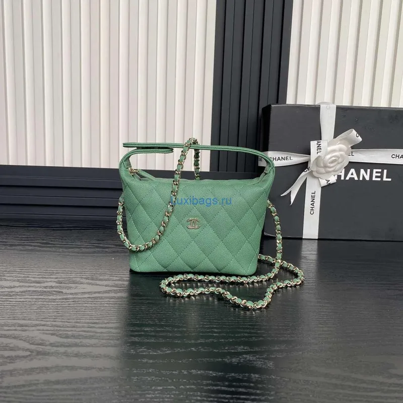 Chanel 25C AP4386 Hobo Grained Calfskin & Gold Tone Metal Green
