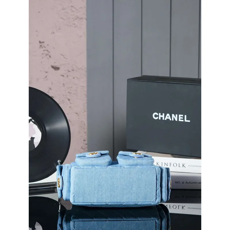 Chanel AS5339 Small Hobo Shiny Denim & Gold Tone Metal Light blue