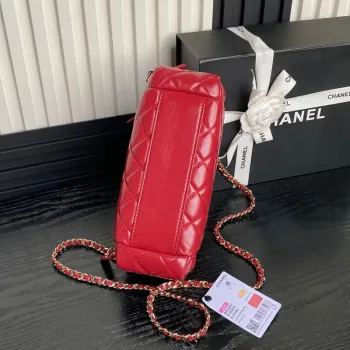Chanel AS5222 Vanity Case Shiny Crumpled Lambskin & Gold Tone Metal Red
