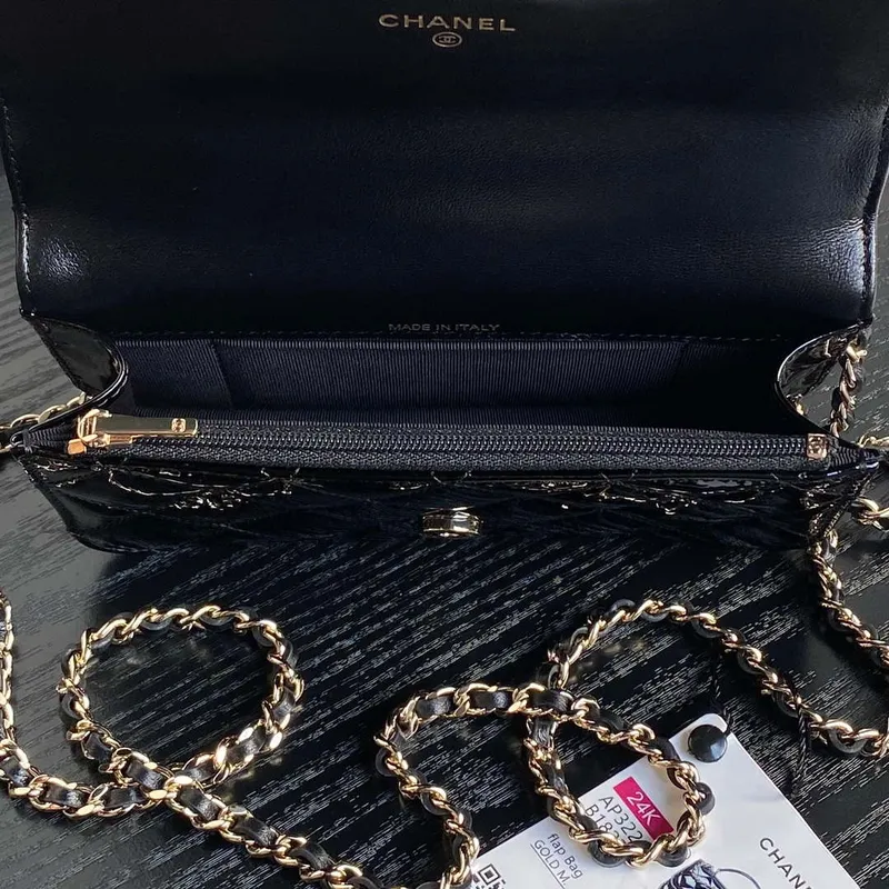 Chanel AP3226 Phone Holder with Chain Patent Calfskin & Gold Tone Metal Black