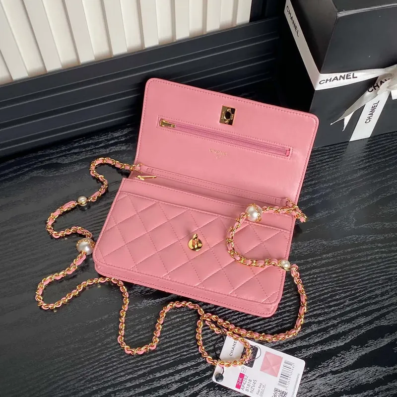 Chanel AP4282 19 Wallet On Chain Shiny Lambskin  Imitation Pearls & Gold Tone Metal Pink