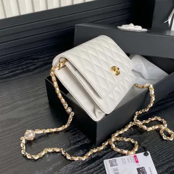 Chanel AP4282 19 Wallet On Chain Shiny Lambskin  Imitation Pearls & Gold Tone Metal White