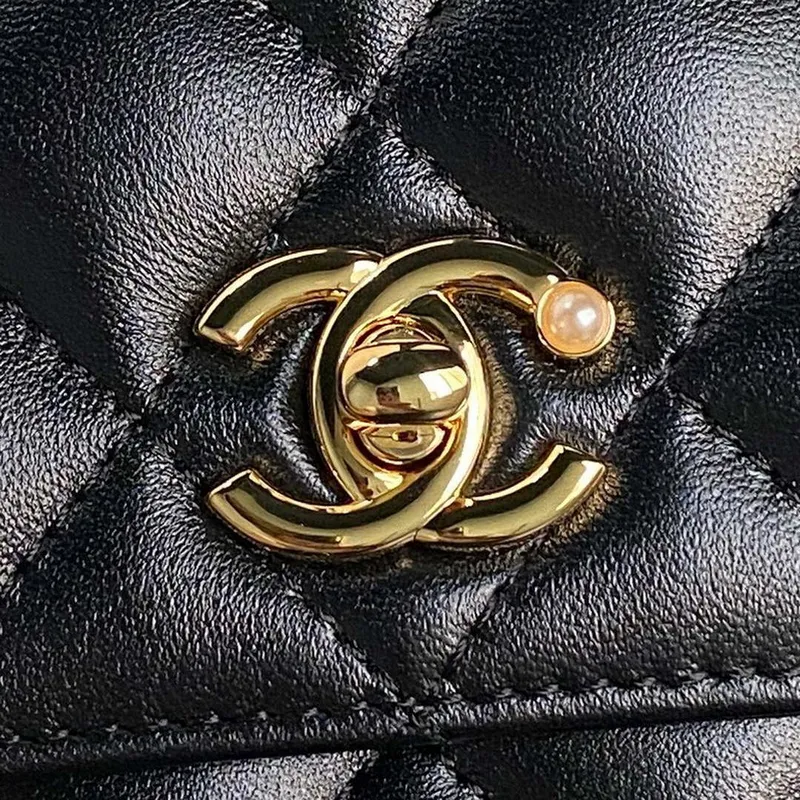 Chanel AP4282 19 Wallet On Chain Shiny Lambskin  Imitation Pearls & Gold Tone Metal Black