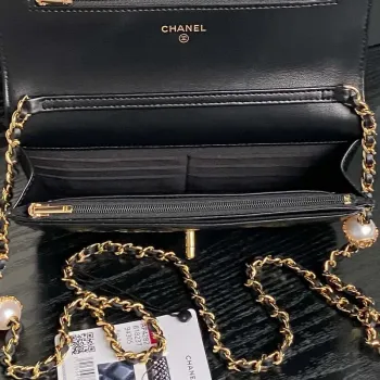 Chanel AP4282 19 Wallet On Chain Shiny Lambskin  Imitation Pearls & Gold Tone Metal Black