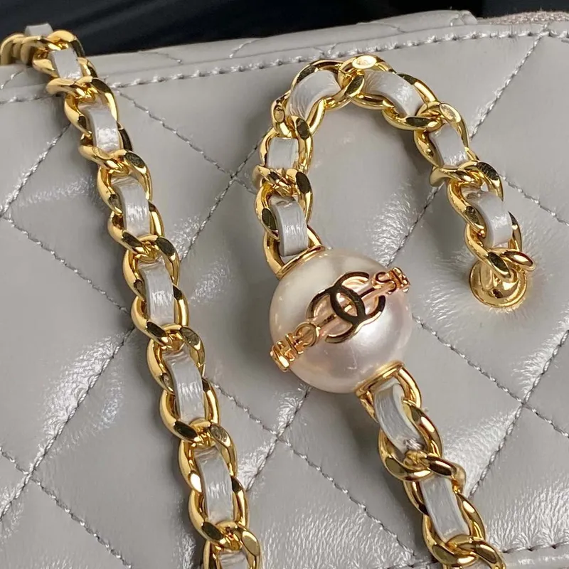 Chanel AP4285 Clutch Pearl with Chain Vanity Box bag Gray