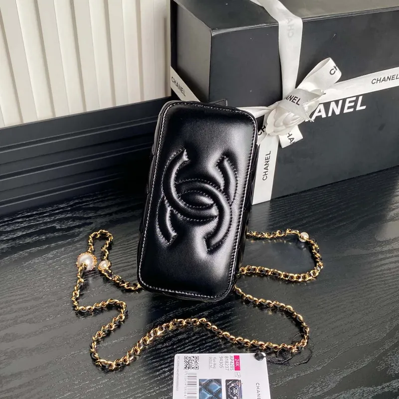 Chanel AP4285 Clutch Pearl with Chain Vanity Box bag Black