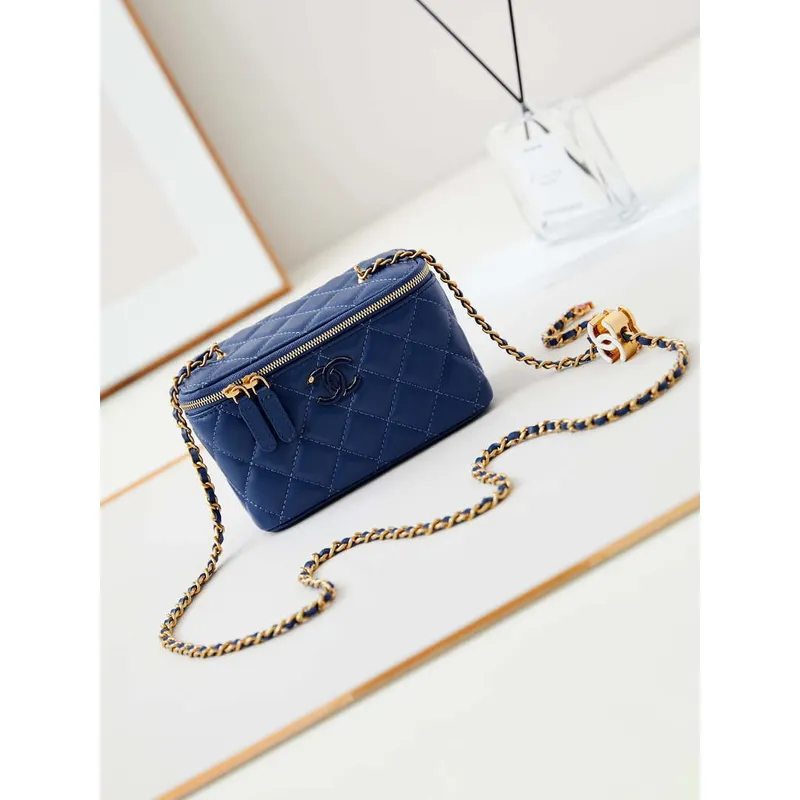 Chanel AP3940 Clutch With Chain Lambskin Vanity Box bag with Enamel buckle Blue