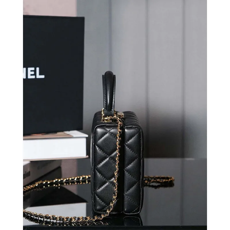 Chanel 25A Autumn and Winter New Vanity Box Lambskin Bag Black