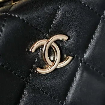 Chanel 25A Autumn and Winter New Vanity Box Lambskin Bag Black