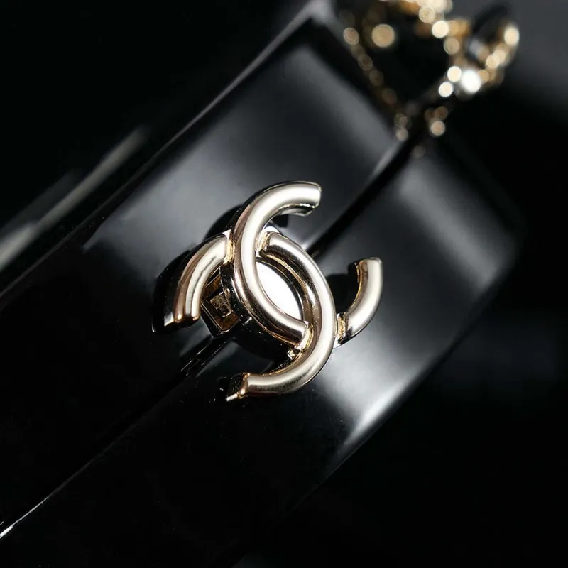 Chanel AS3548 Evening Round Lambskin white