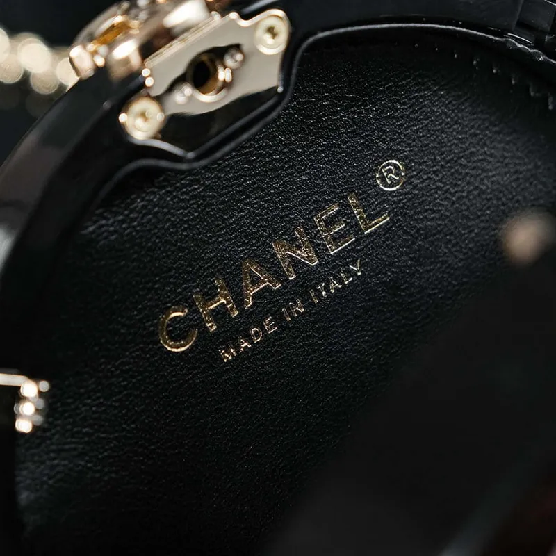 Chanel AS3548 Evening Round Lambskin white