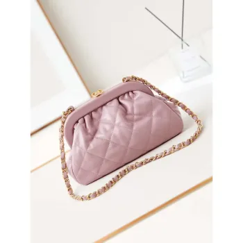 Chanel AS4717 Clutch Lambskin Light Pink