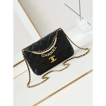 Chanel AS5011 Flap bag Shiny Lambskin Imitation Pearls & Gold Tone Metal Black