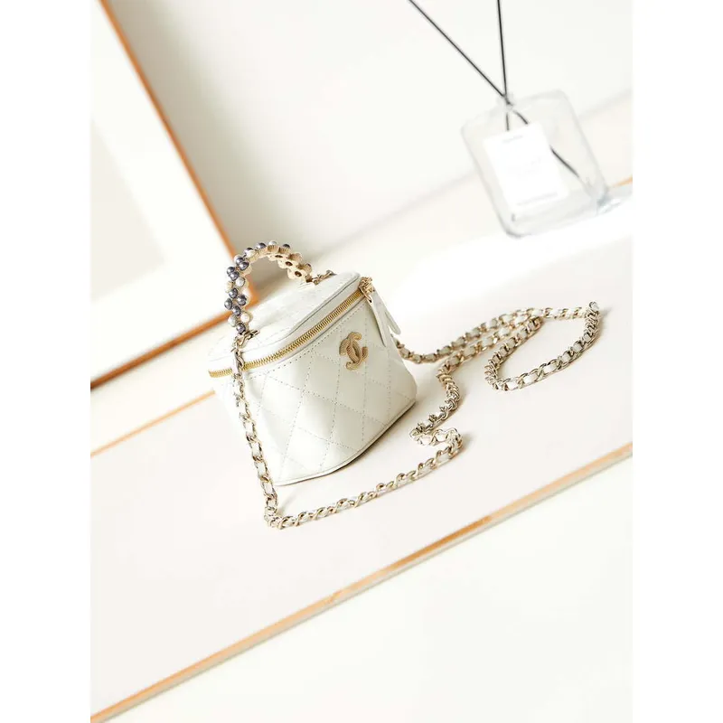 Chanel AP3805 Mini Clutch Lambskin Vanity Box bag With Pearl handle White