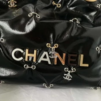 Chanel 22 Mini Handbag AS3980 Shiny Calfskin & Gold Tone Metal with jewelry