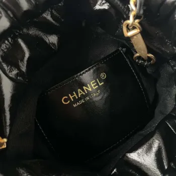 Chanel 22 Mini Handbag AS3980 Shiny Calfskin & Gold Tone Metal with jewelry