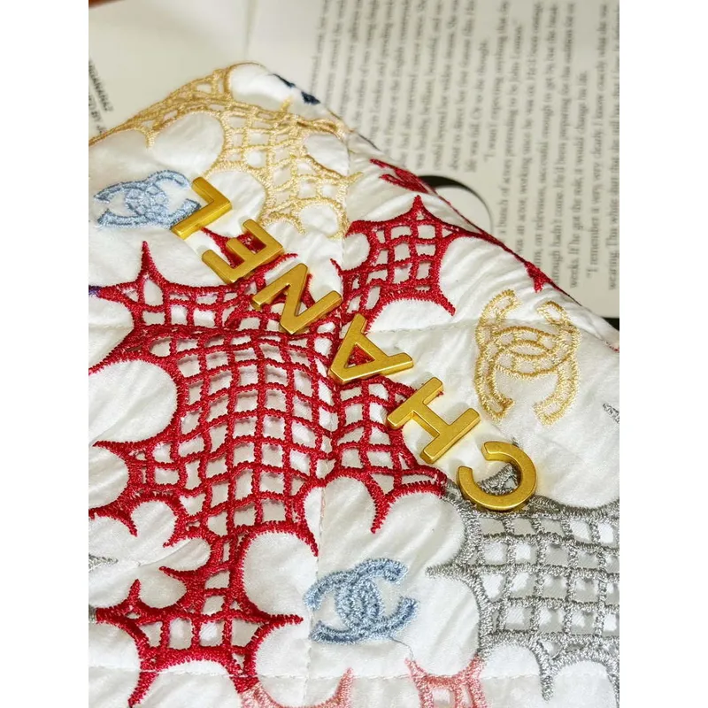 Chanel 22 Mini Handbag AS3980 Lace Patchwork & Gold Tone Metal Multicolour