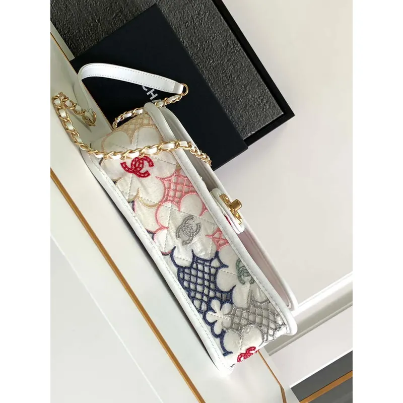 Chanel AS4773 Flap bag Lace Patchwork & Gold Tone Metal White & Multicolor
