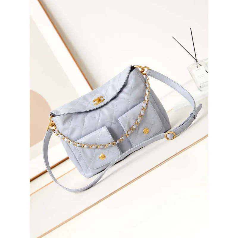 Chanel AS4668 Large Hobo Bag Shiny Calfskin & Gold Tone Metal Light Purple