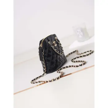 Chanel AP3345 Shell bag Patent Calfskin Black